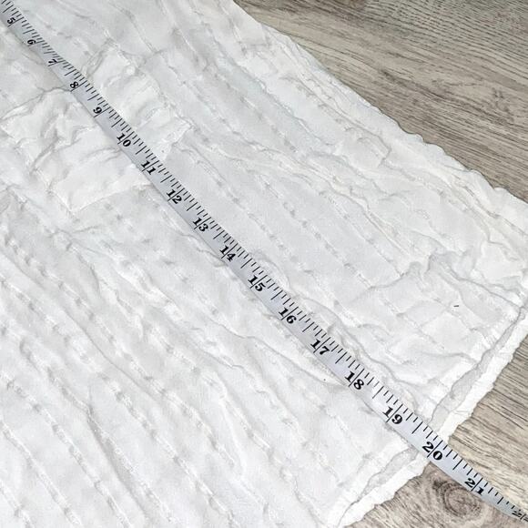 Kirious Women's White Short Sleeve Eyelet Blouse - Size Small - Boho Chic - Picture 7 of 7